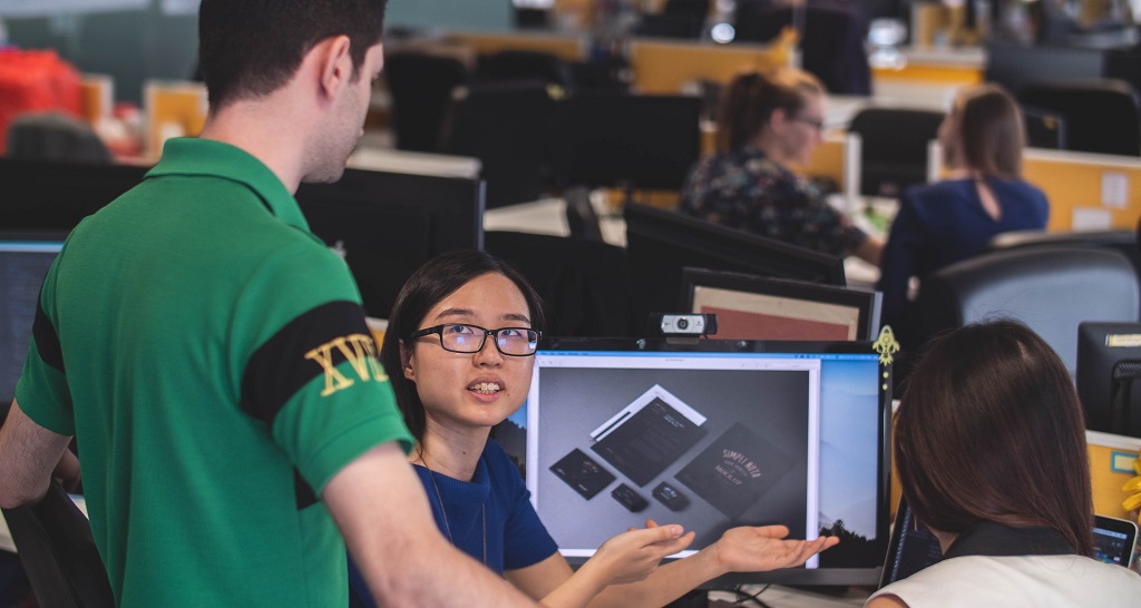 mimi-thian-IPBGKYnuz8Y-unsplash